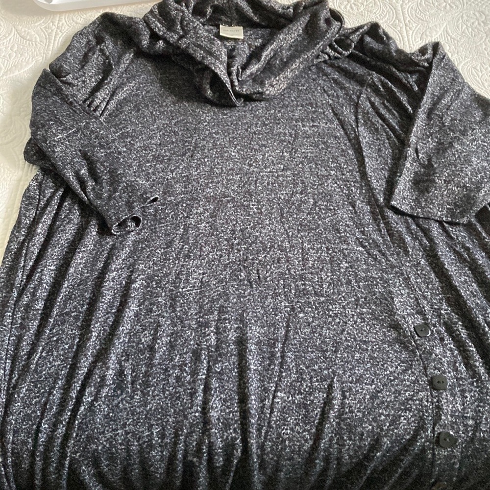 Ladies pullover cowel neck sweater. Marbled black/gray with side button details
